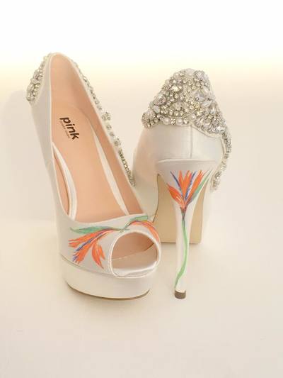 Birds-of-paradise-hand-painted-wedding-shoes