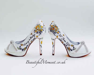 Hand painted shoes matching wedding bouquet
