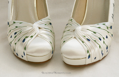 Navy blue wedding flower shoes