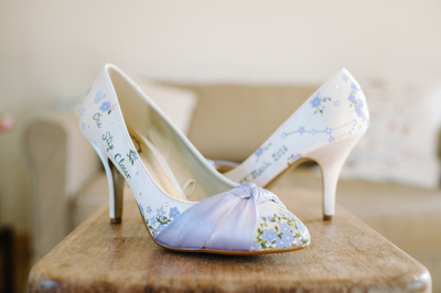 Lilac painted bridal shoes